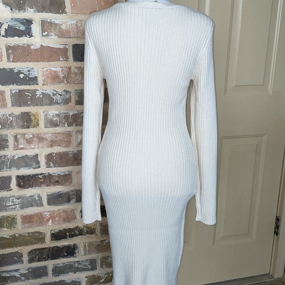 NWT Happily Grey Cream Ribbed Knit Button Accent Front Sweater Maxi Dress Ivory - Picture 4 of 14